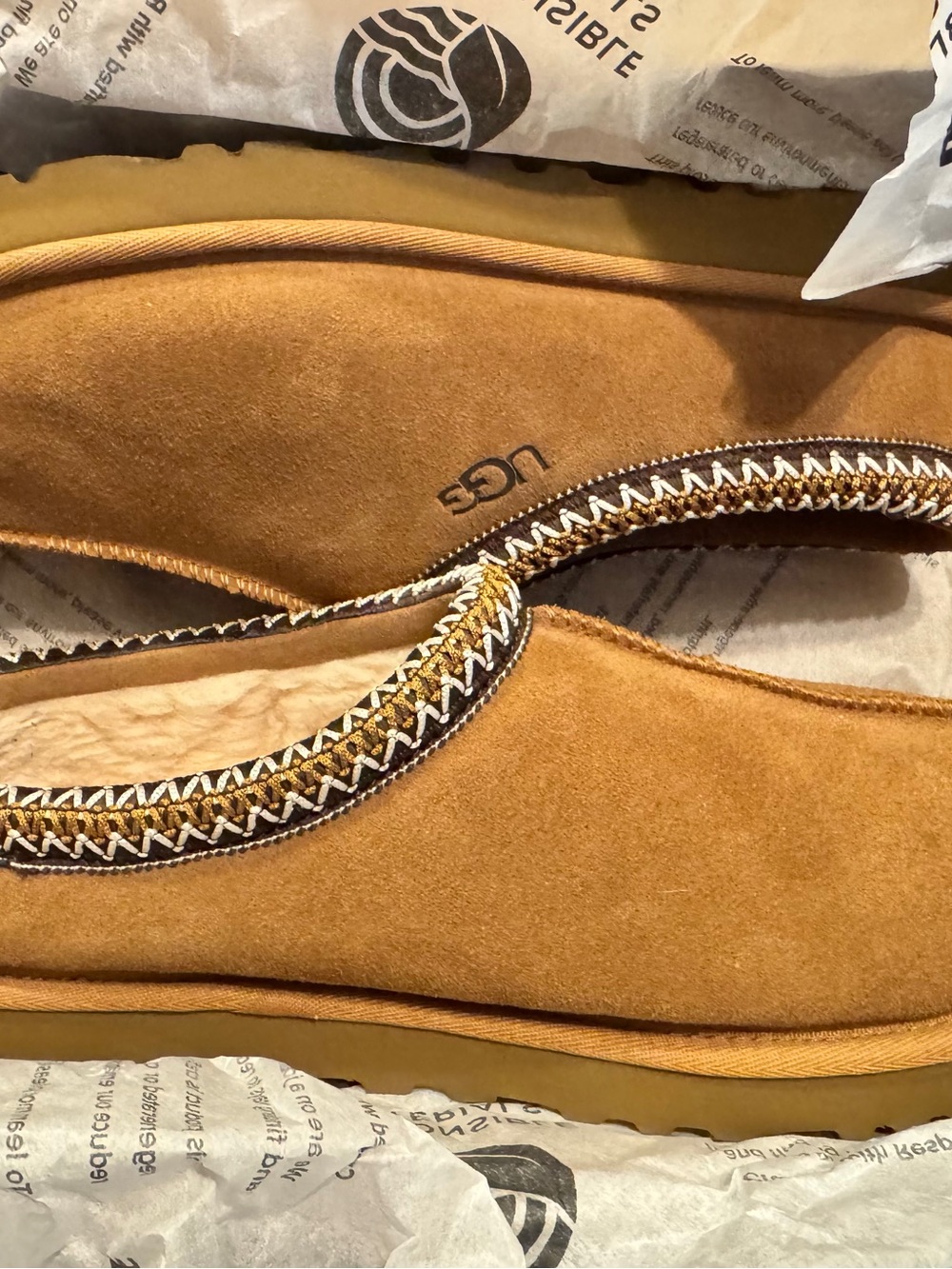 UGG Brand Men’s 5950/ TASMAN ll Slippers, Like New! Sz. 10